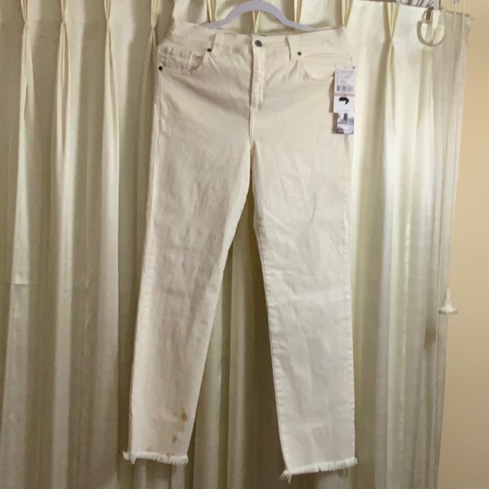 Karen Kane size 12 jeans. Off White.